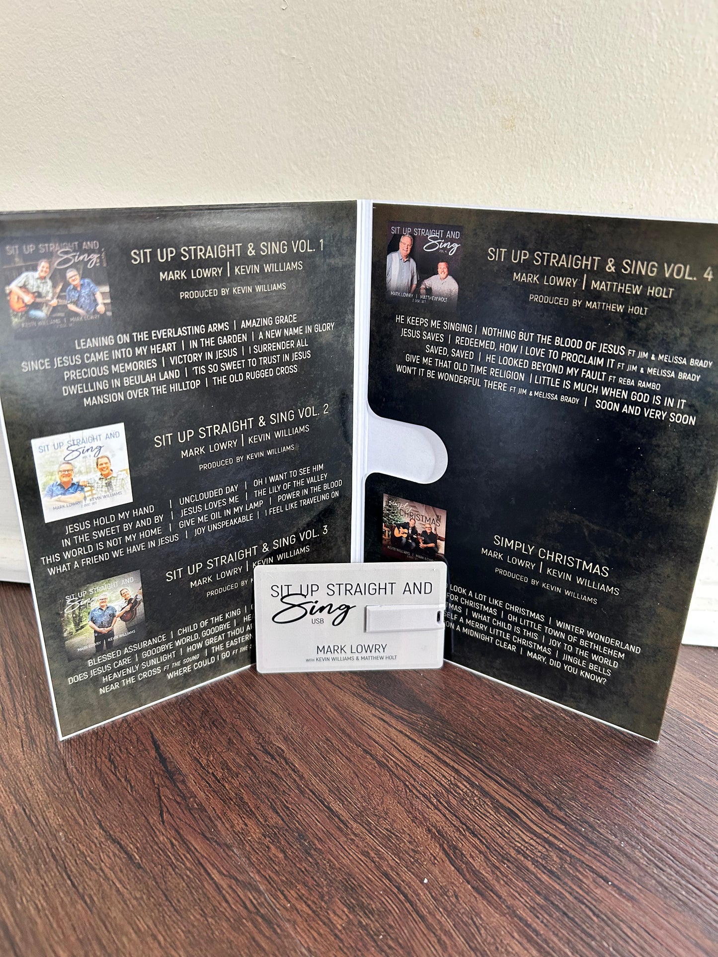 Sit Up Straight & Sing Vol. 1-4 USB